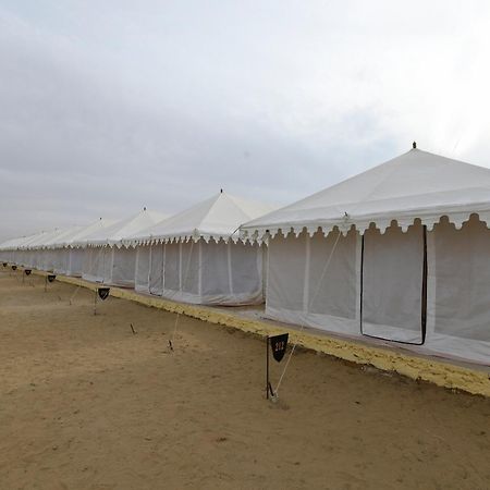 מלון Sām Collection O Amigo Camps מראה חיצוני תמונה